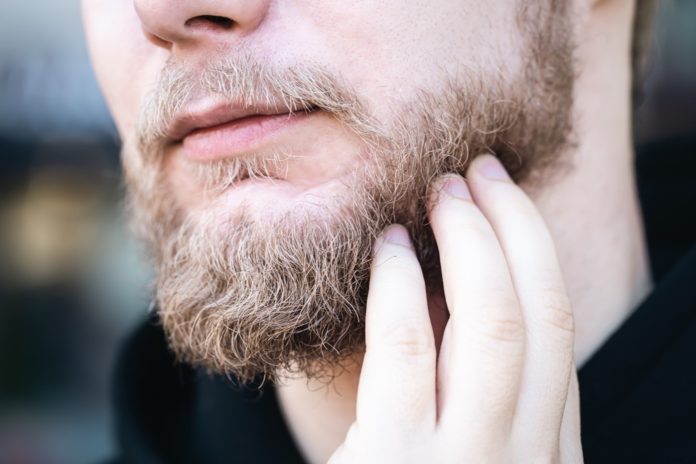 5 dôvodov, prečo mi nerastie brada