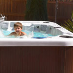 Zima prichádza a s ňou najkrajší čas, ako relaxovať vo vírivke alebo SWIM SPA