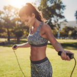 5 dôvodov, prečo by ste nielen doma mali cvičiť so švihadlom